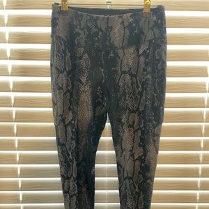 CALIA by Carrie Underwood Leggings